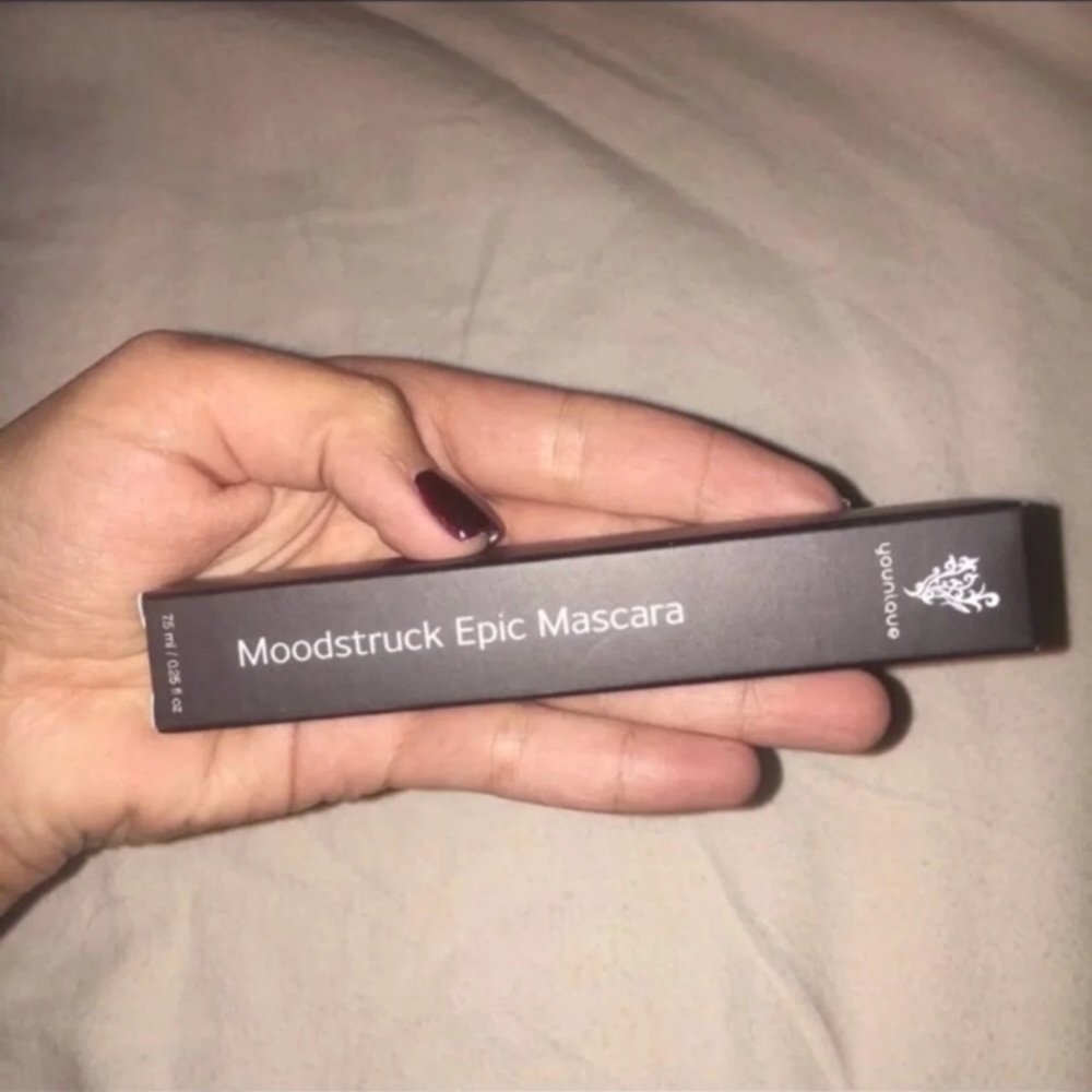 Younique waterproof epic mascara